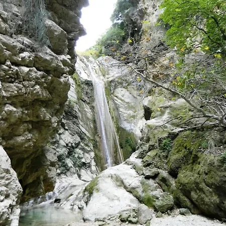 Vlicho-lefkas Vlikhon