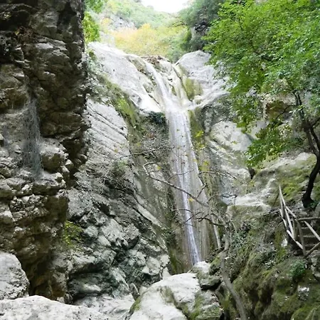 Дом отдыха Vlicho-lefkas Vlikhon