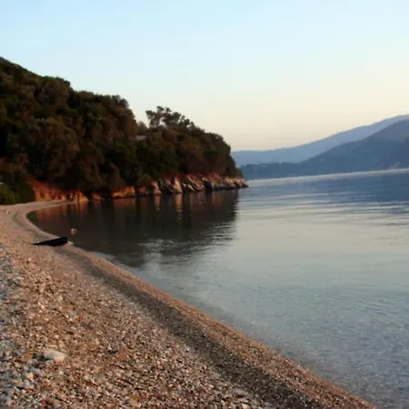 Дом отдыха Vlicho-lefkas Vlikhon