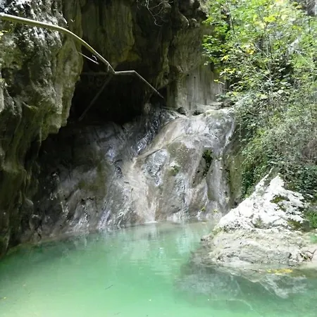 Vlicho-lefkas Vlikhon